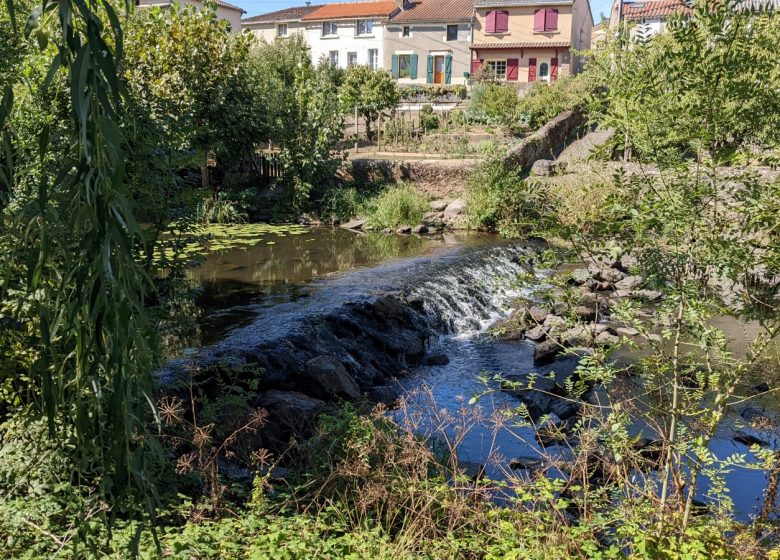 Aire de pique-nique Pont de Bohardy à Montrevault