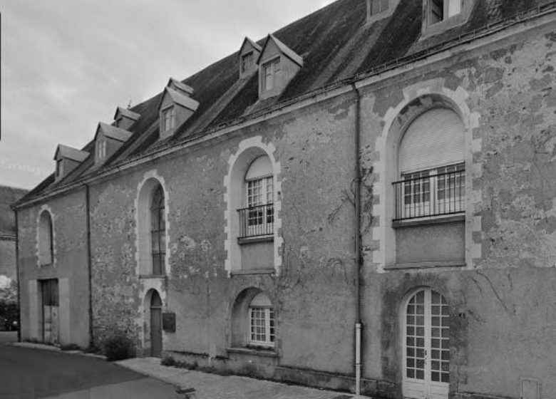 PANNEAU PATRIMOINE VALLÉE DE L’EVRE : CENTRE HISTORIQUE DE BEAUPRÉAU