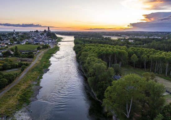 LE PROMONTOIRE DU MONT GLONNE, LES RIVES DE LA LOIRE ET L’EMBOUCHURE DE L’ÈVRE